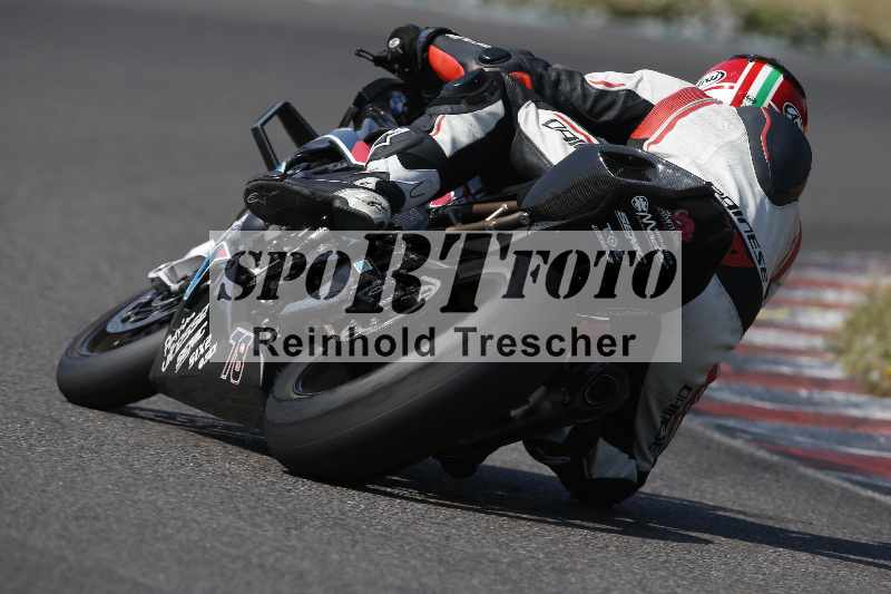 /Archiv-2023/28 05.06.2023 Moto Club Anneau du Rhin/rouge-expert/2